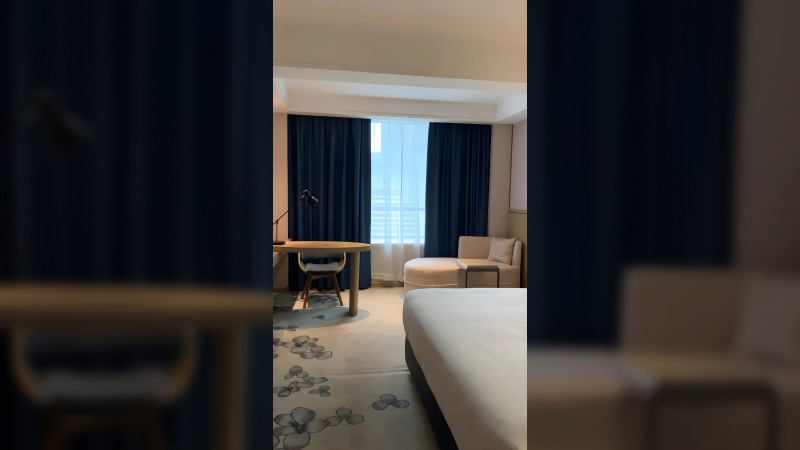 black-blackout-curtains-in-bedroom